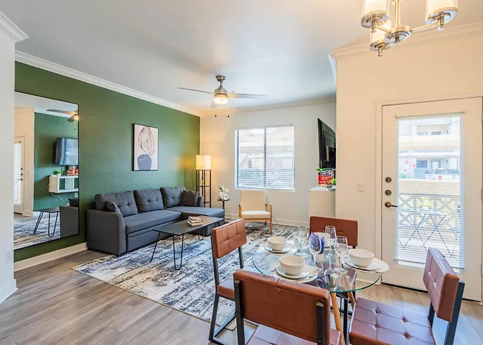Near Airport-diablo Stadium-pool-spa-gym-parking * Tempe