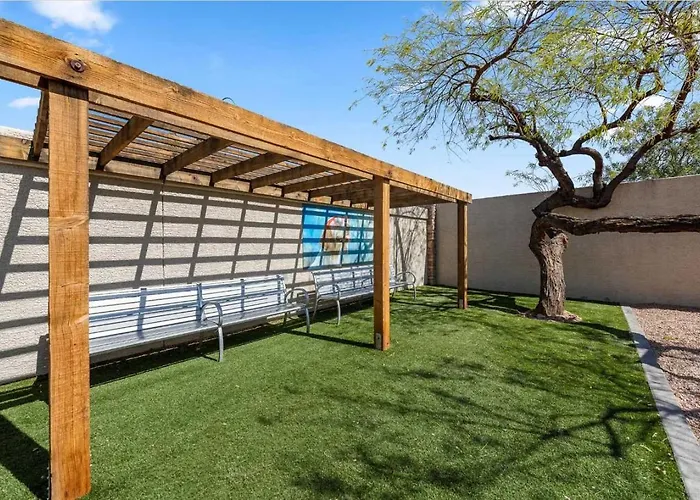 Near Airport-diablo Stadium-pool-spa-gym-parking Apartamento
